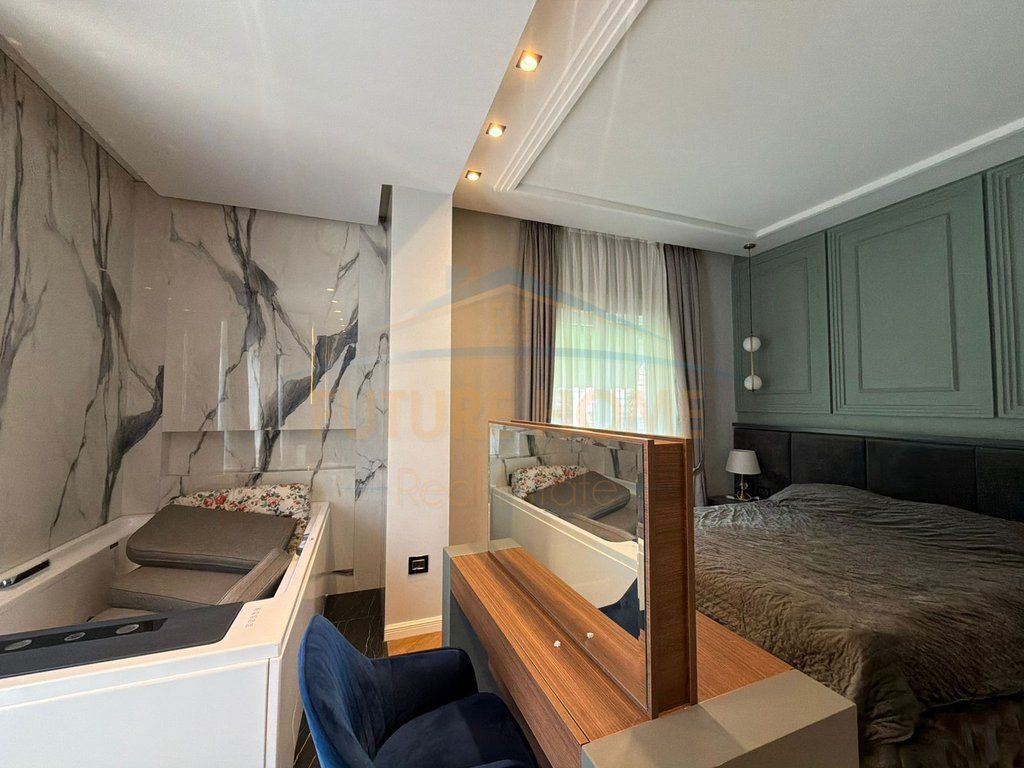 For sale, Apartment 2+1+2, Dry Lake, Tirana