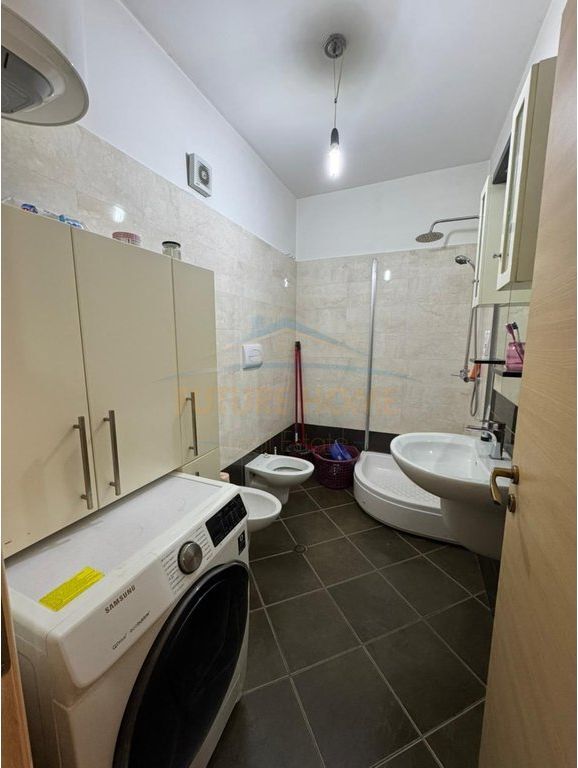 For sale, 2+1+2, Tower Bridge, Rruga e Dibres. Return66601