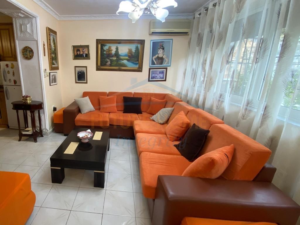 JAP ME QERA APARTAMENT 2+1,RRUGA E ELBASANIT