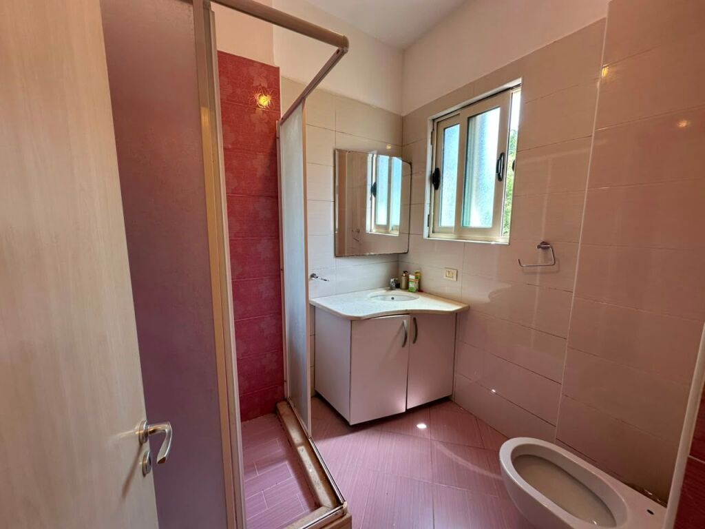 Apartament 2+1 per qira ne Fresk.
