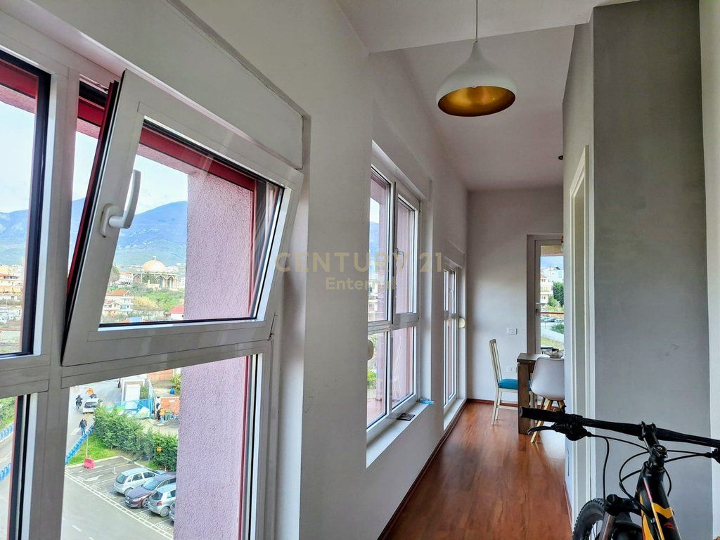 Ali Demi, Mangalem Complex 21 - For Rent 2+1+2 Modern
