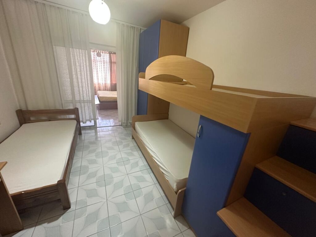 🏢Barricades Street apartment 2+1, furnished, 60,000 Leke for rent