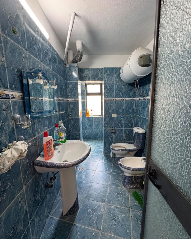 💥Shitet Apartament 1+1 ne Kavaje,prane qendres💥