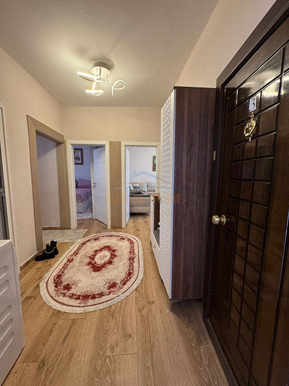 For sale 1+1+ Veranda, Kinostudio. DB60654