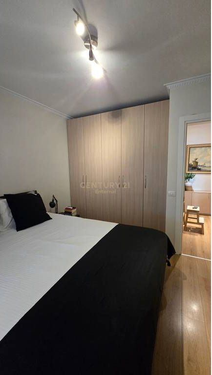   Apartament 2+1+ post parkimi per Shitje te Stadiumi Air Albania