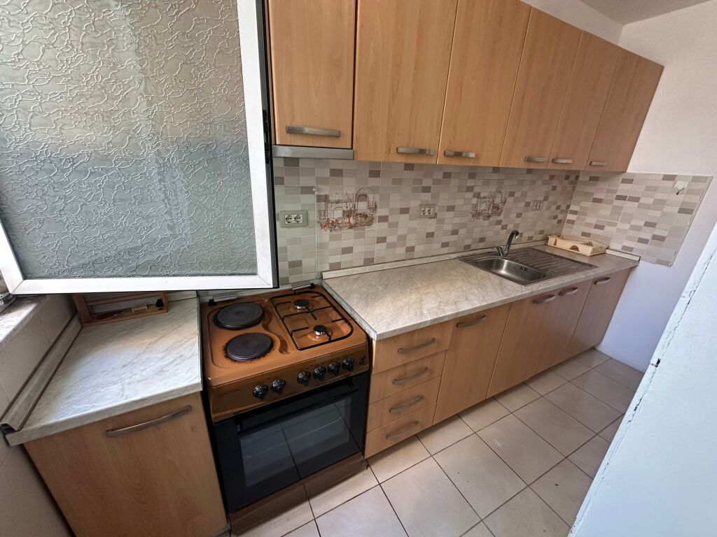 Appartamento 2+1 in affitto a Kinostudio vicino a Tv Klan