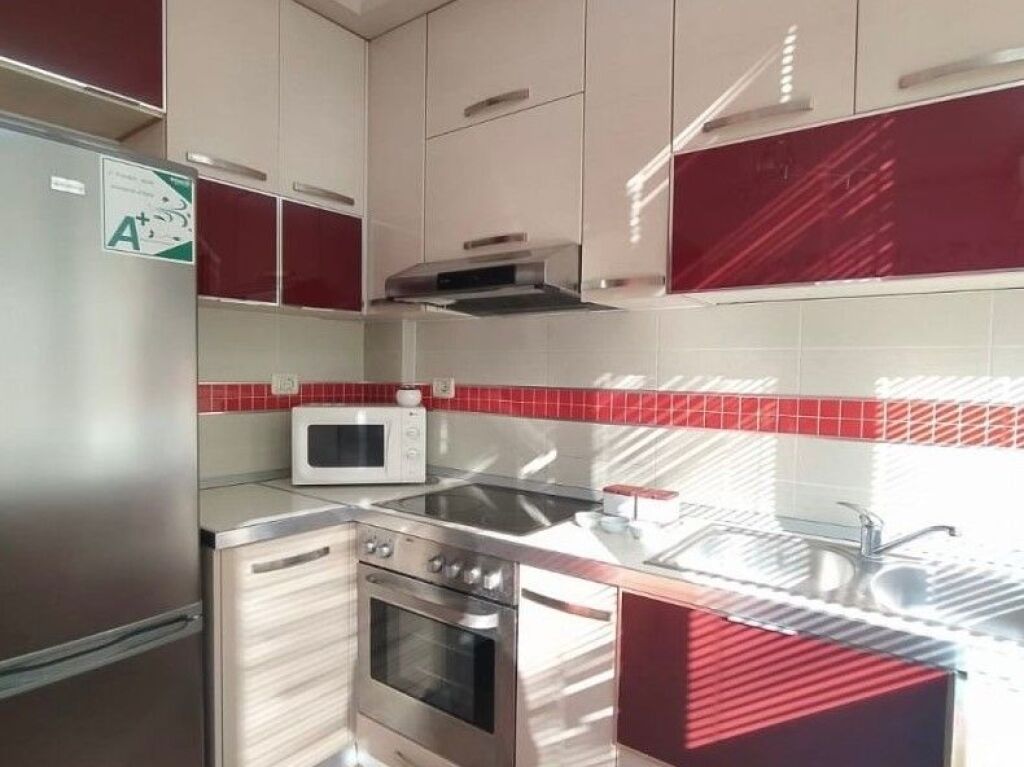Apartment 1+1 for Sale at Komuna e Parisit