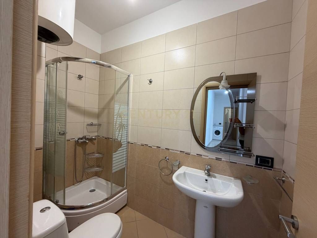 JAPIM ME QIRA APARTAMENT 2+1+2 TEK KOMPLEKSI KIKA 2,KOMUNA E PARISIT!