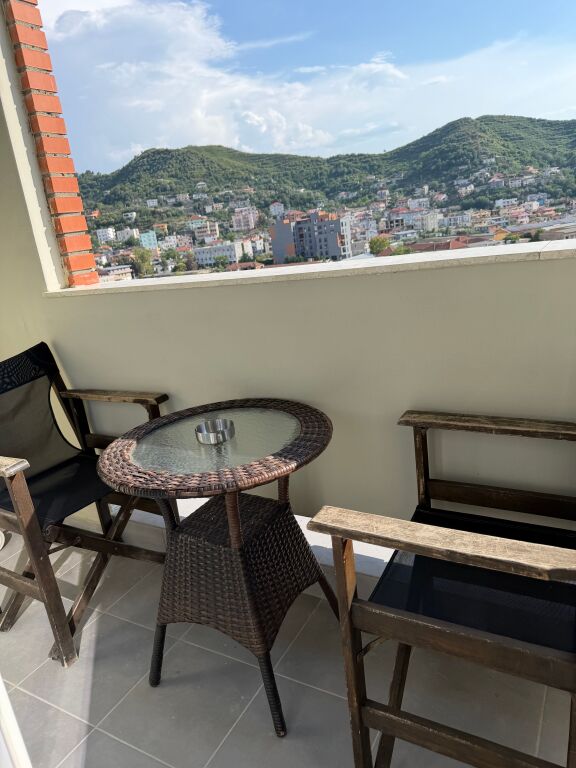 🏢 Jepet me qira Apartament 2+1 tek Golden Park