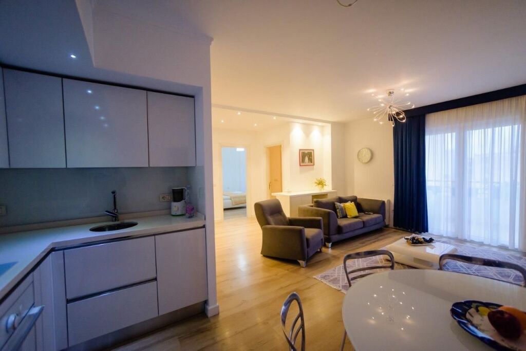 Qera | Apartament 2 + 1 Ministria e Jashtme | 900 €/muaj
