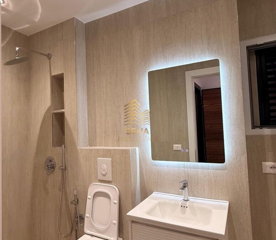 For sale, Apartment 1+1, 21 Dhjetori, 155,000 Euro