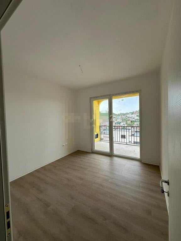 🏡 Shitet Apartament 3+1+2 me Ballkon – Grand Gallery, Yzberisht