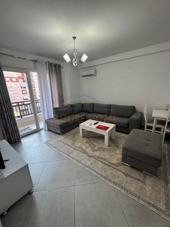 Qera, Apartament 2+1+2, Vila L 2, Unaza e Re