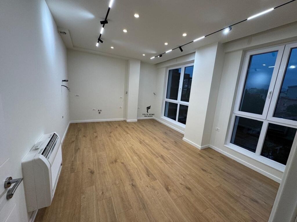 OFFICE FOR RENT 58M2 KOMUNA E PARISIT 85,000 LEKE FH-81295