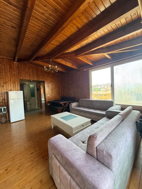 Shitet Apartament 1+1 pranë Majestic – Vetëm 200 m nga deti!
