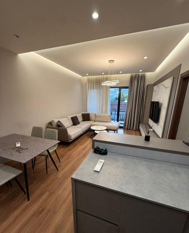 Apartment 2+1+2 for rent Farmacia 10 !