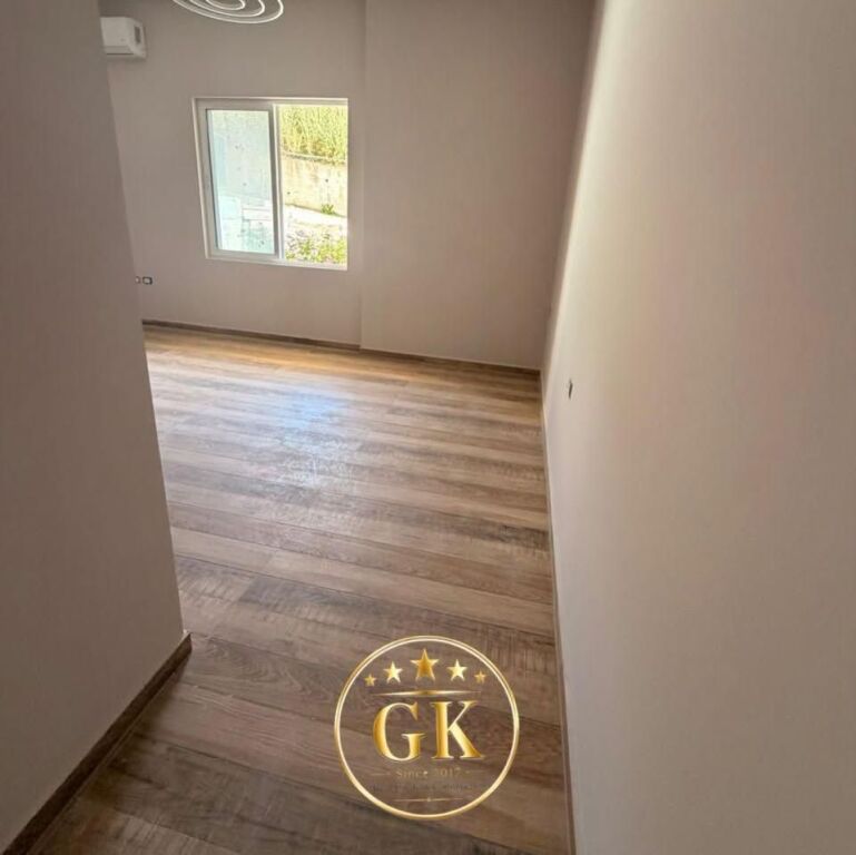 🏡 Stazione di servizio in vendita    📍 Posizione: Shkembi Kavajes