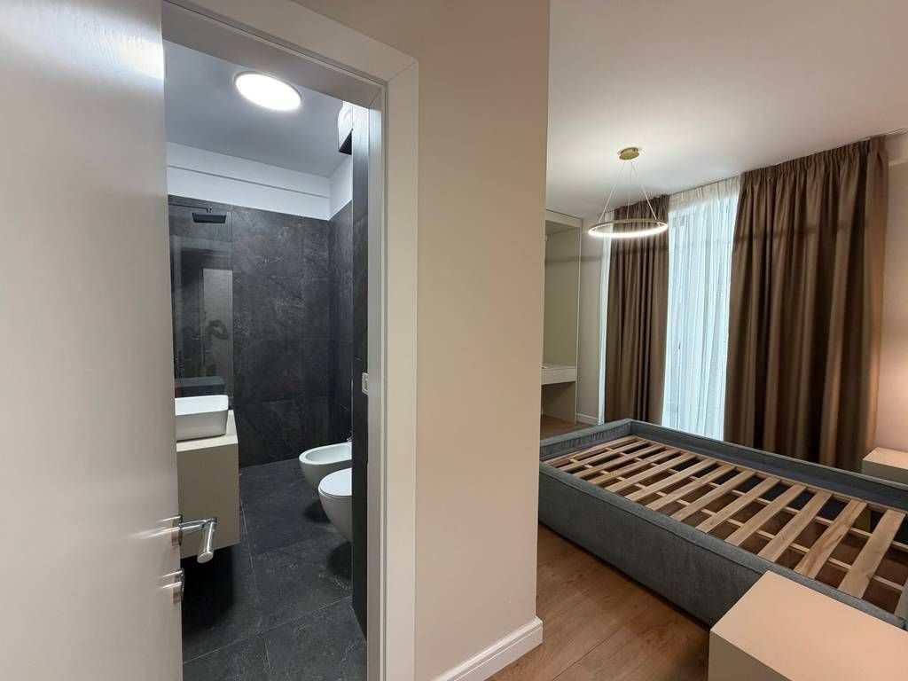 Qera, Apartament 2+1+2, Golden Tower Residence, Tiranë.