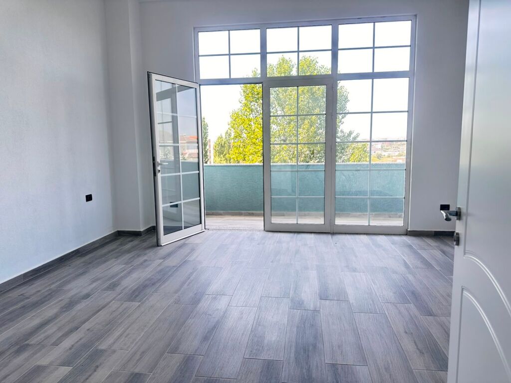 Apartament 4+1 me qera📍Paskuqan