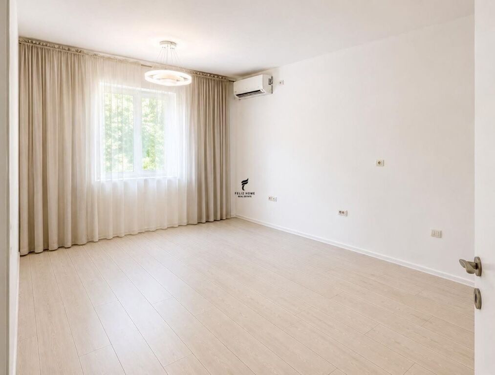 OFFICE FOR RENT 50 M2 BLLOK 65,000 LEKE FH-81331