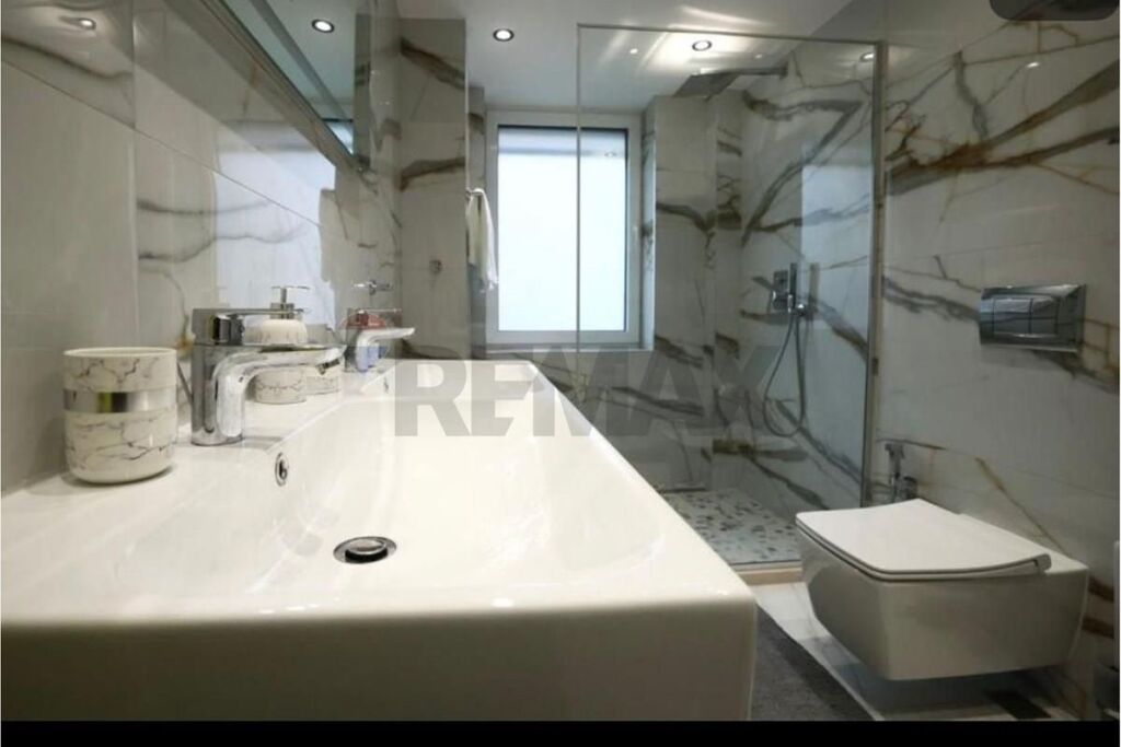Apartment - For Rent - Mine Peza Street, Tirana
