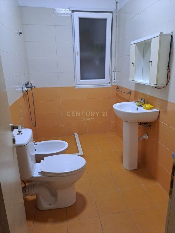 3+1 APARTMENT FOR RENT AT THE FORMER DURRESI RESTAURANT