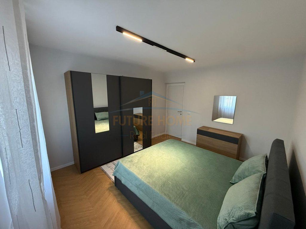 For sale, Apartment 1+1, Siri Kodra Street. Orange65936