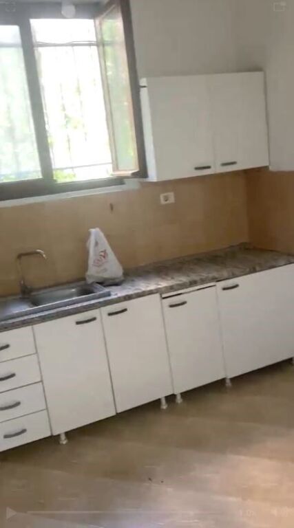Appartamento 2+1 in affitto in via Jordan Misja, 400 euro