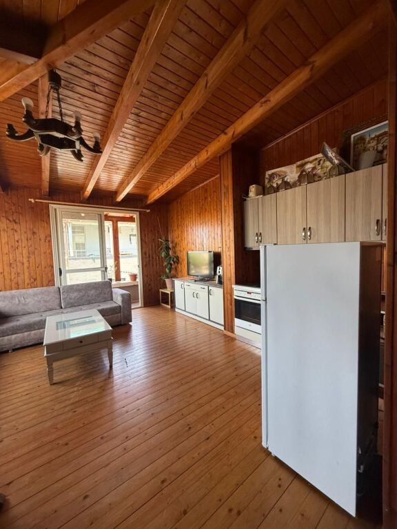 Shitet Apartament 1+1 pranë Majestic – Vetëm 200 m nga deti!