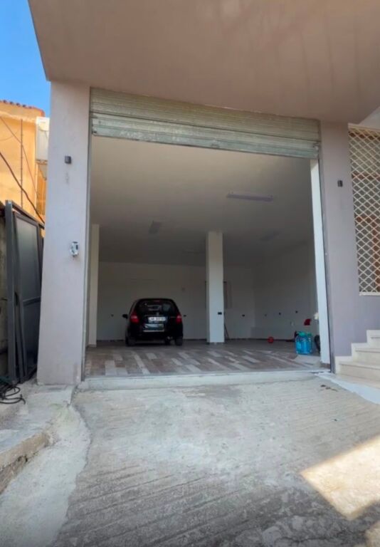 MAGAZZINO IN AFFITTO, KODRA E PRIFTIT