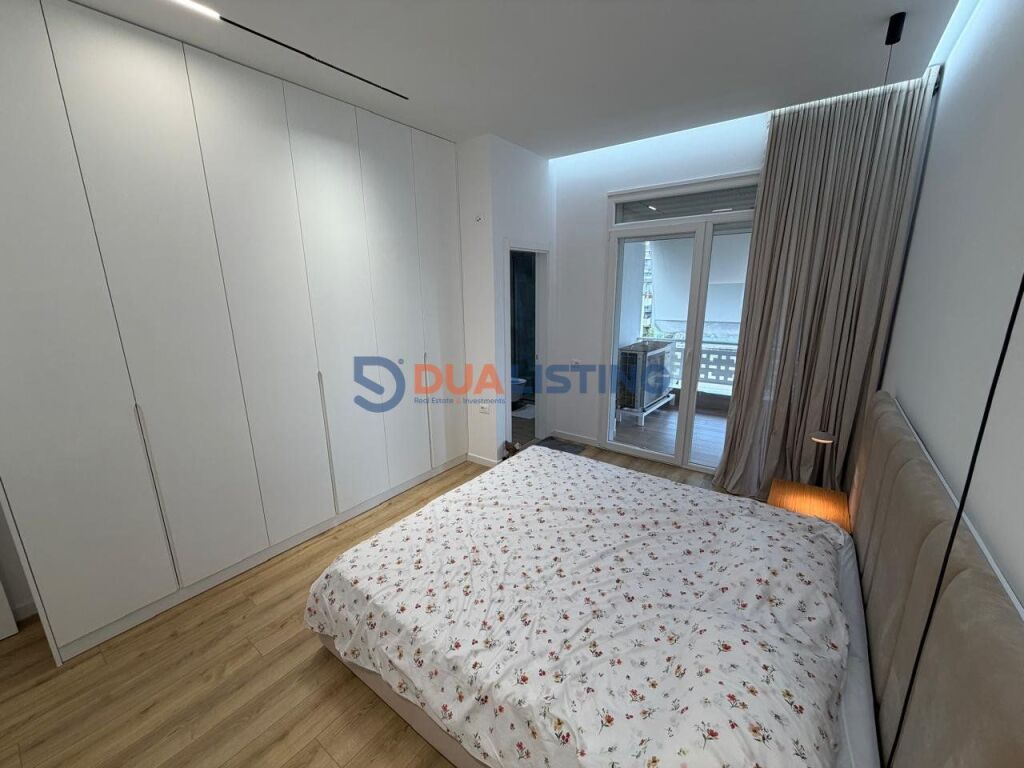 Apartament Premium 2+1+ post parkimi me Qira – Kopshti Botanik!