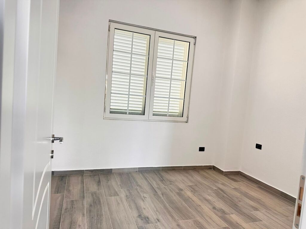 Apartament 4+1 me qera📍Paskuqan