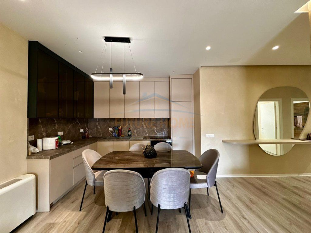 For sale 2+1+2+Parking, Grand Gallery Complex. PRM64282