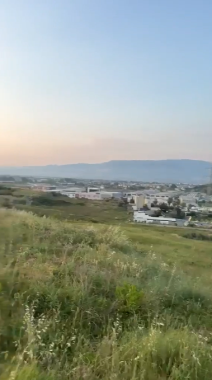 Shitet Tokë në Qafë Kashar