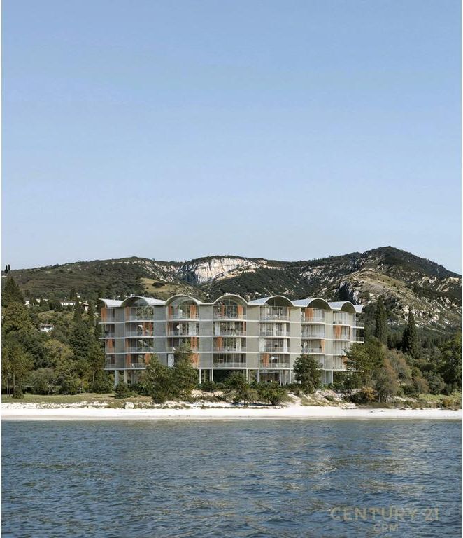 SHITET STUDIO 46 m² – Radisol Residence, Radhimë, Vlorë