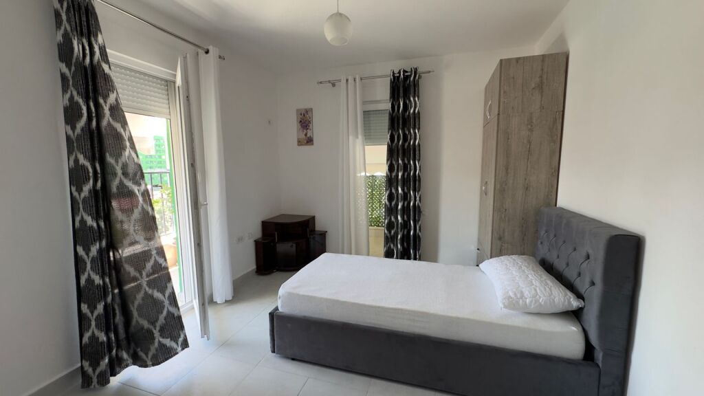 Rent, Apartment 2+1+2+Parking, 5 Maj Street, Tirana . Empire71251