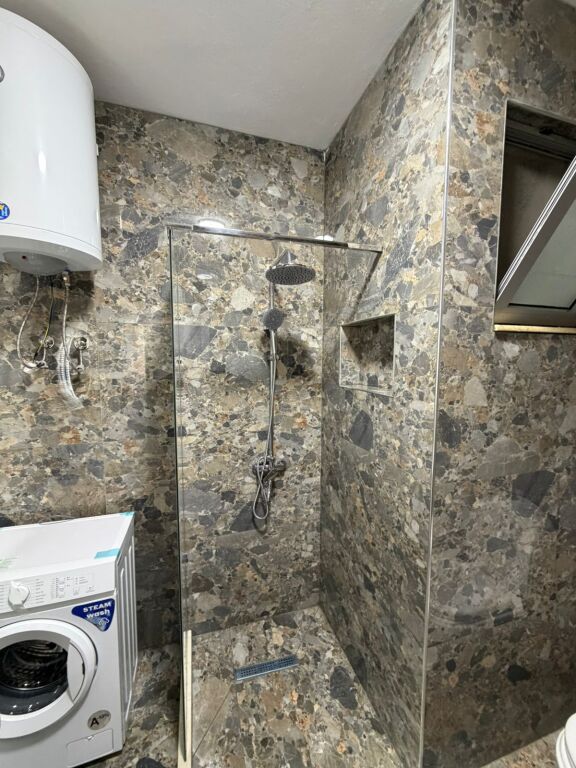 Appartamento 2+1 con Vista Mare in Vendita – Shkëmbi i Kavajës