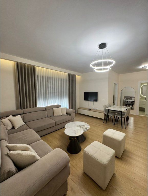 NEW BOULEVARD – 1+1 APARTMENT FOR RENT IN NDREGJONI COMPLEX! 650 € /Month