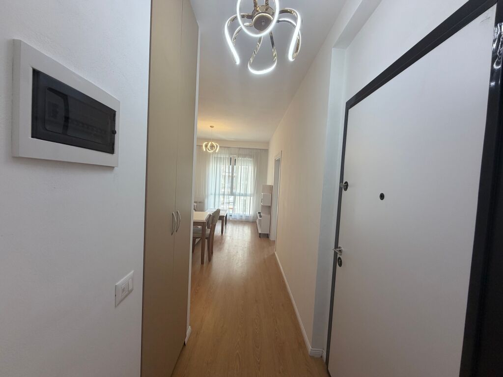 1+1,in don bosko at the star complex,550 thousand leke