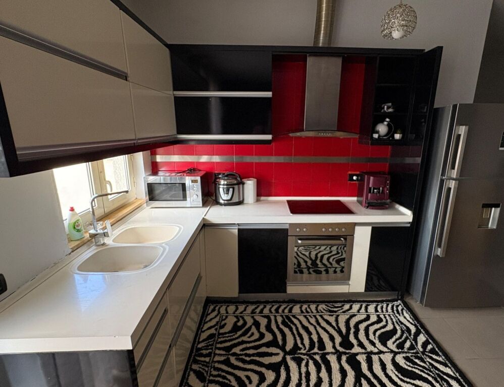 📌 Jepet me Qira Apartament 2+1 – Tek Shkolla e Baletit, Tiranë