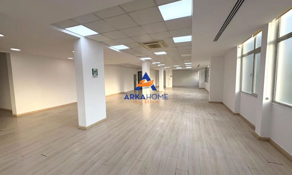 PREMISES FOR RENT 200M2 "PHARMACY 10" 200,000 LEKE