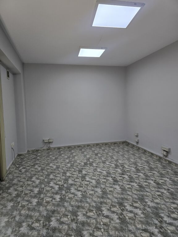 Jepet me qera zyre tek Garda