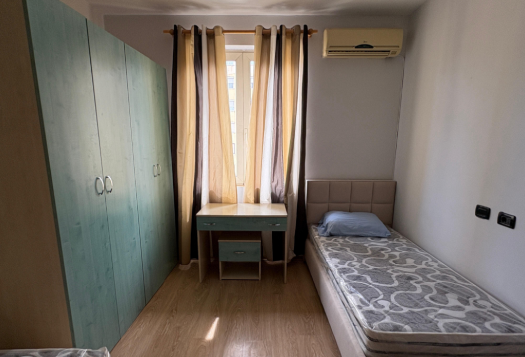 2+1 Apartment for rent near the Ballet School Tirana