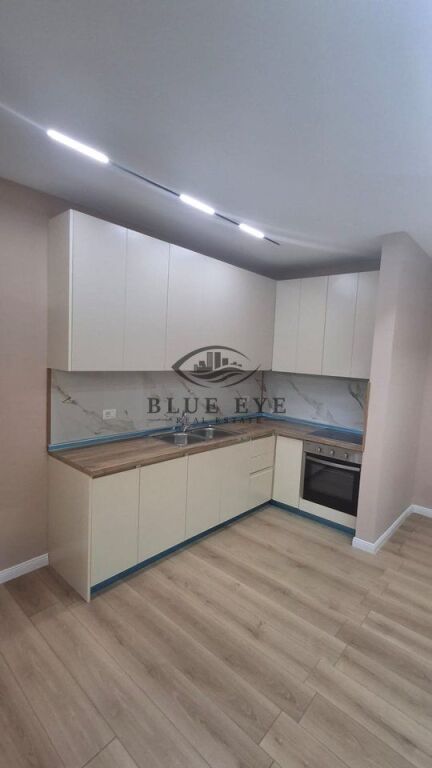 Apartment 2+1+2 for rent - Near Durrës Hospital!
