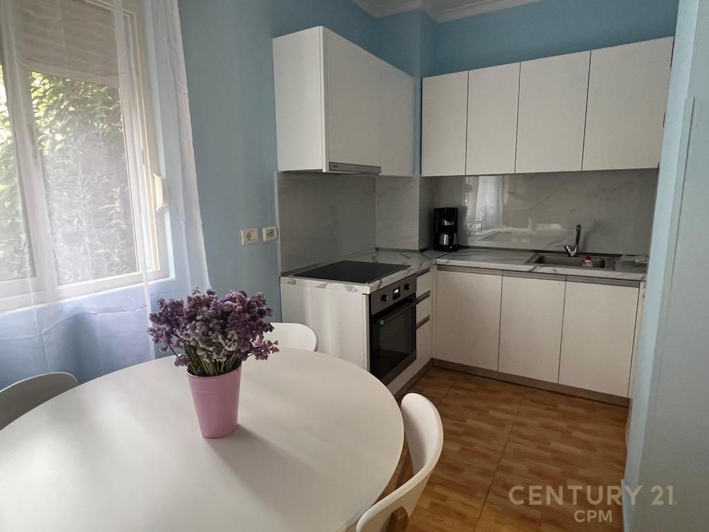 Apartment for rent on Barrikadave street