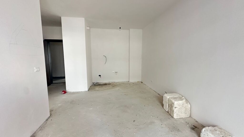 Apartment 1+1 for sale at Univers City