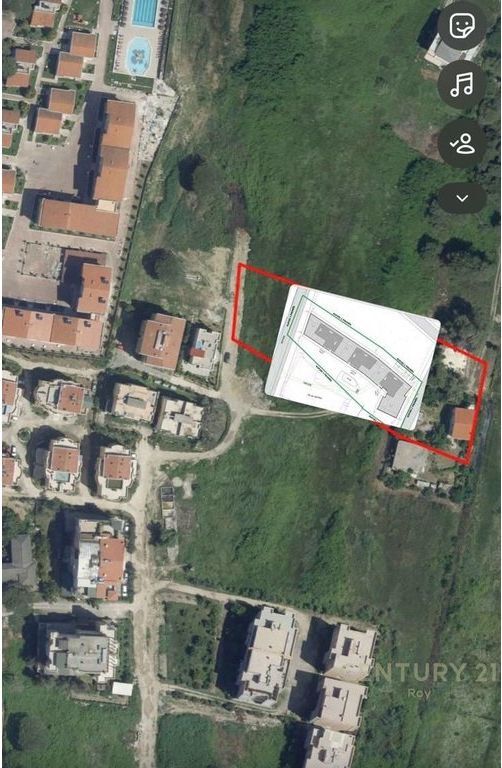 DUPLEKS NЁ KOMPLEKSIN GRAND MARINA RESIDENCE ME PISHINЁ TEK MALI I ROBIT !