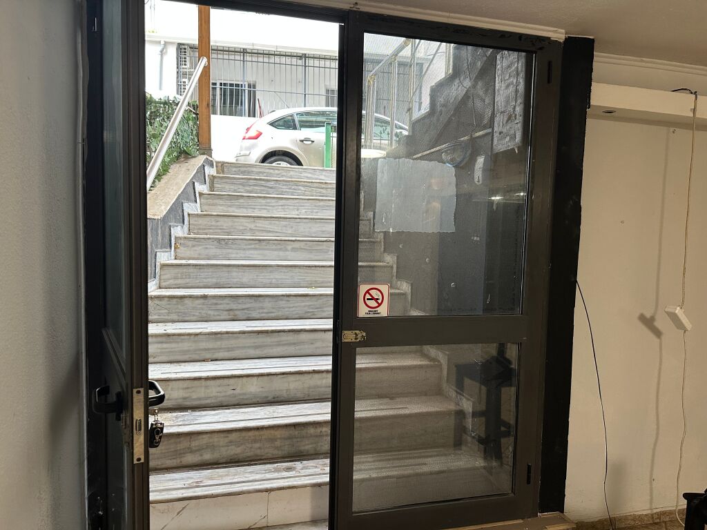 Business premises office for rent