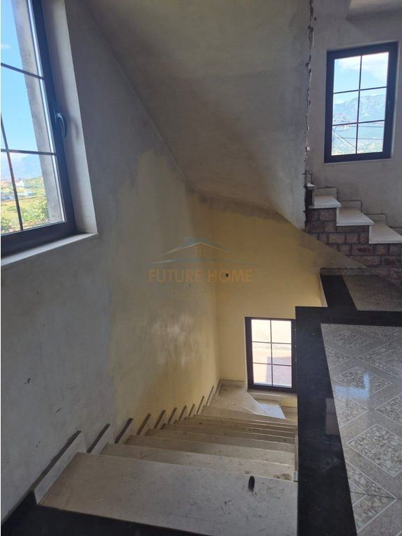 Qera, Apartament 2+1, Rruga e Barrikadave