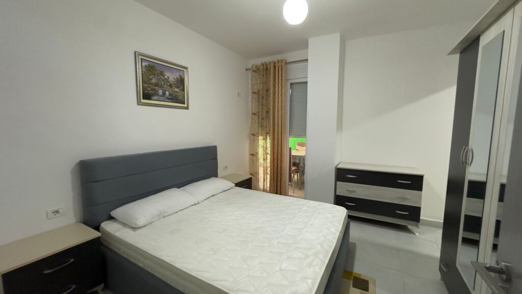 Rent, Apartment 2+1+2+Parking, 5 Maj Street, Tirana . Empire71251